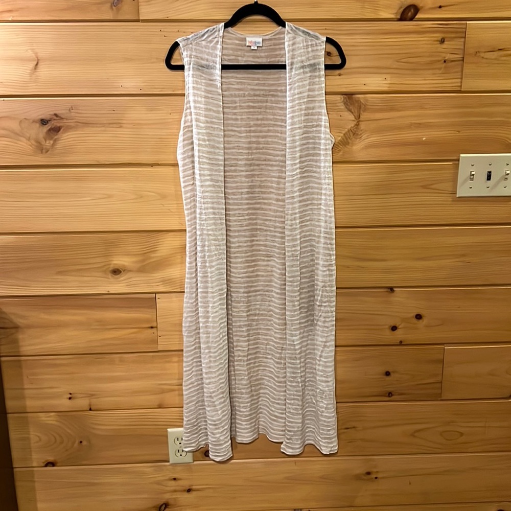 LuLaRoe Joy Vest M